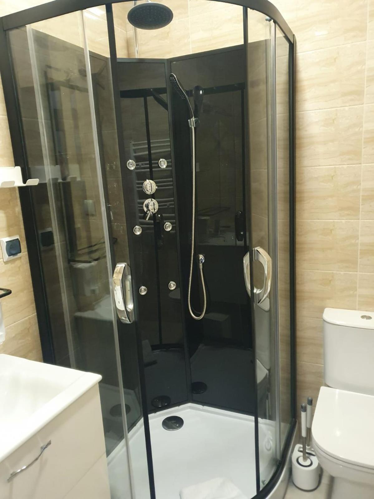 Comfort Stay, Ev, Parking Болеславец Экстерьер фото