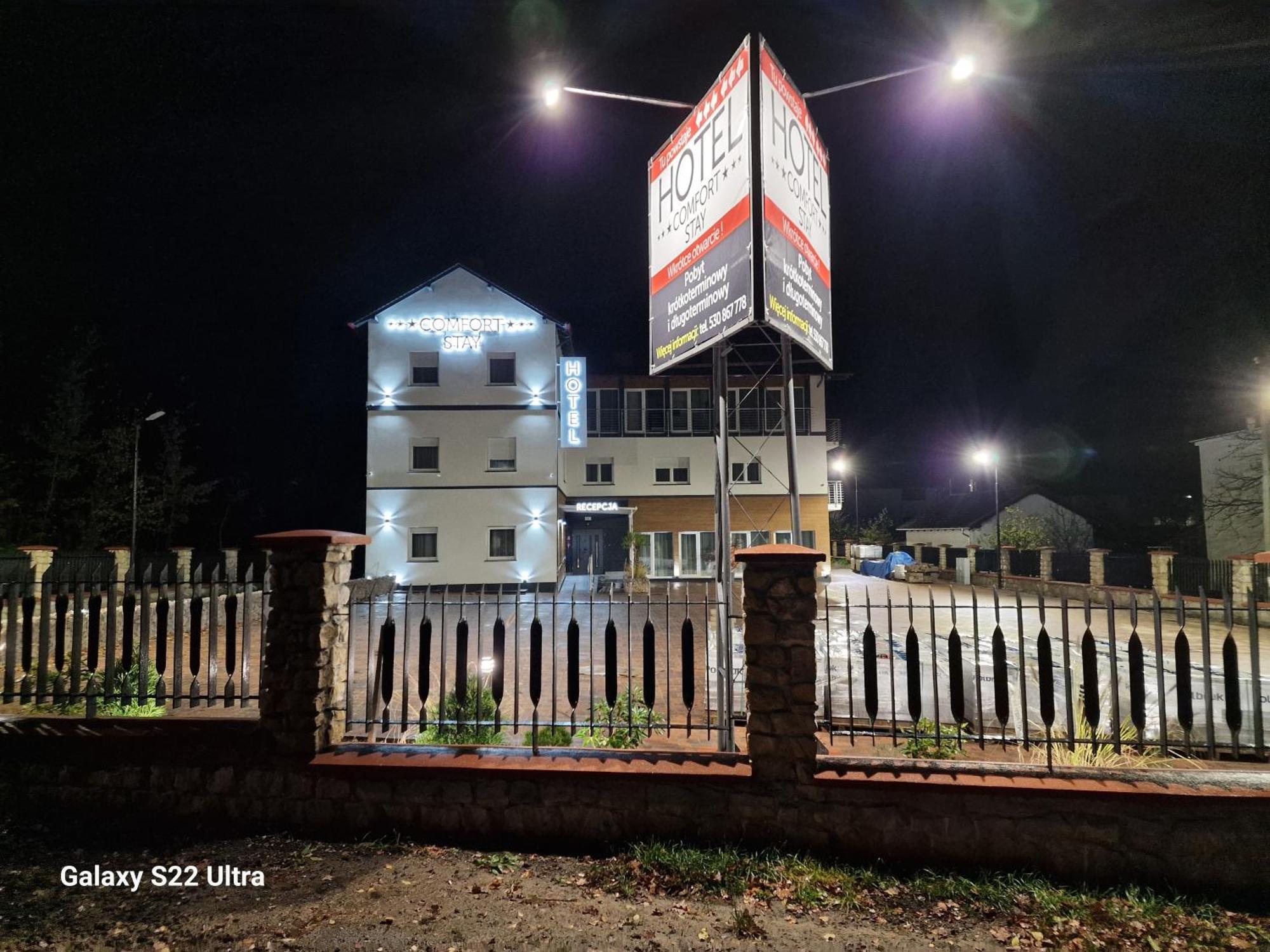 Comfort Stay, Ev, Parking Болеславец Экстерьер фото